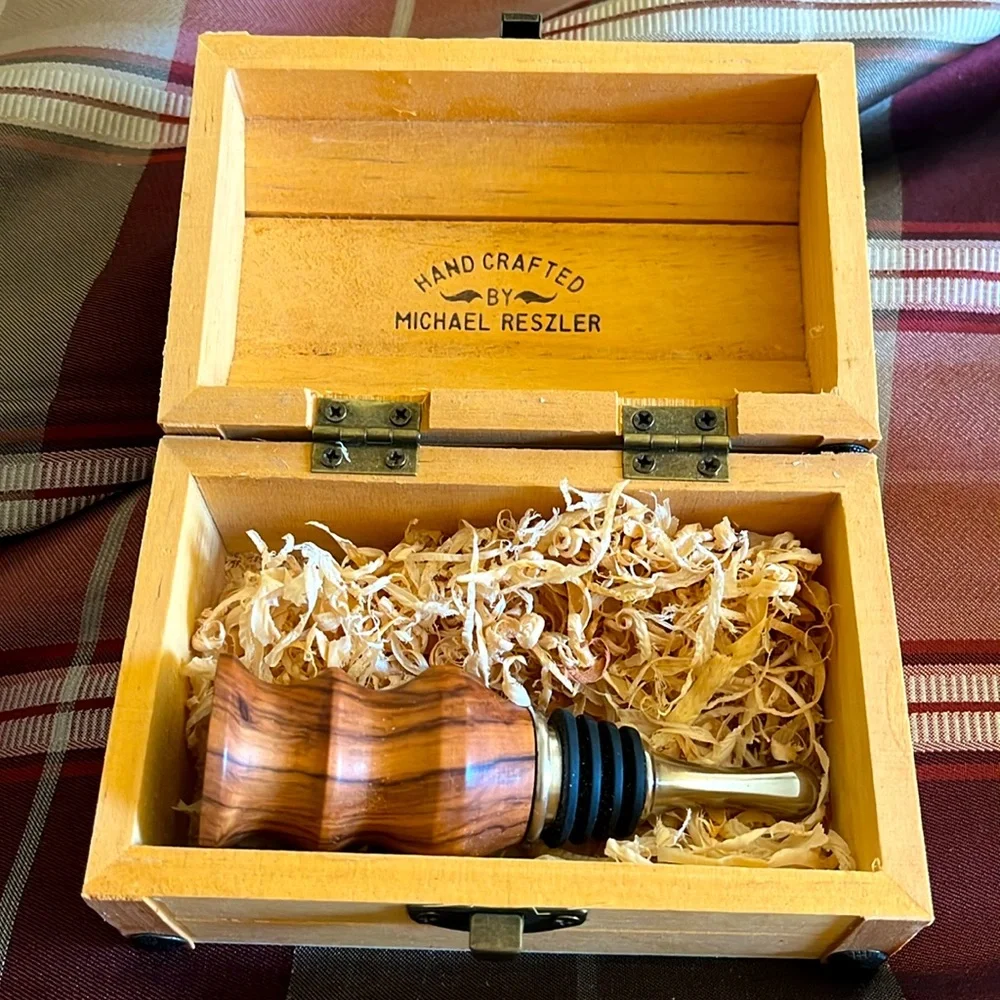 New handcrafted wooden wine cork bottle stopper in treasure box artisan made